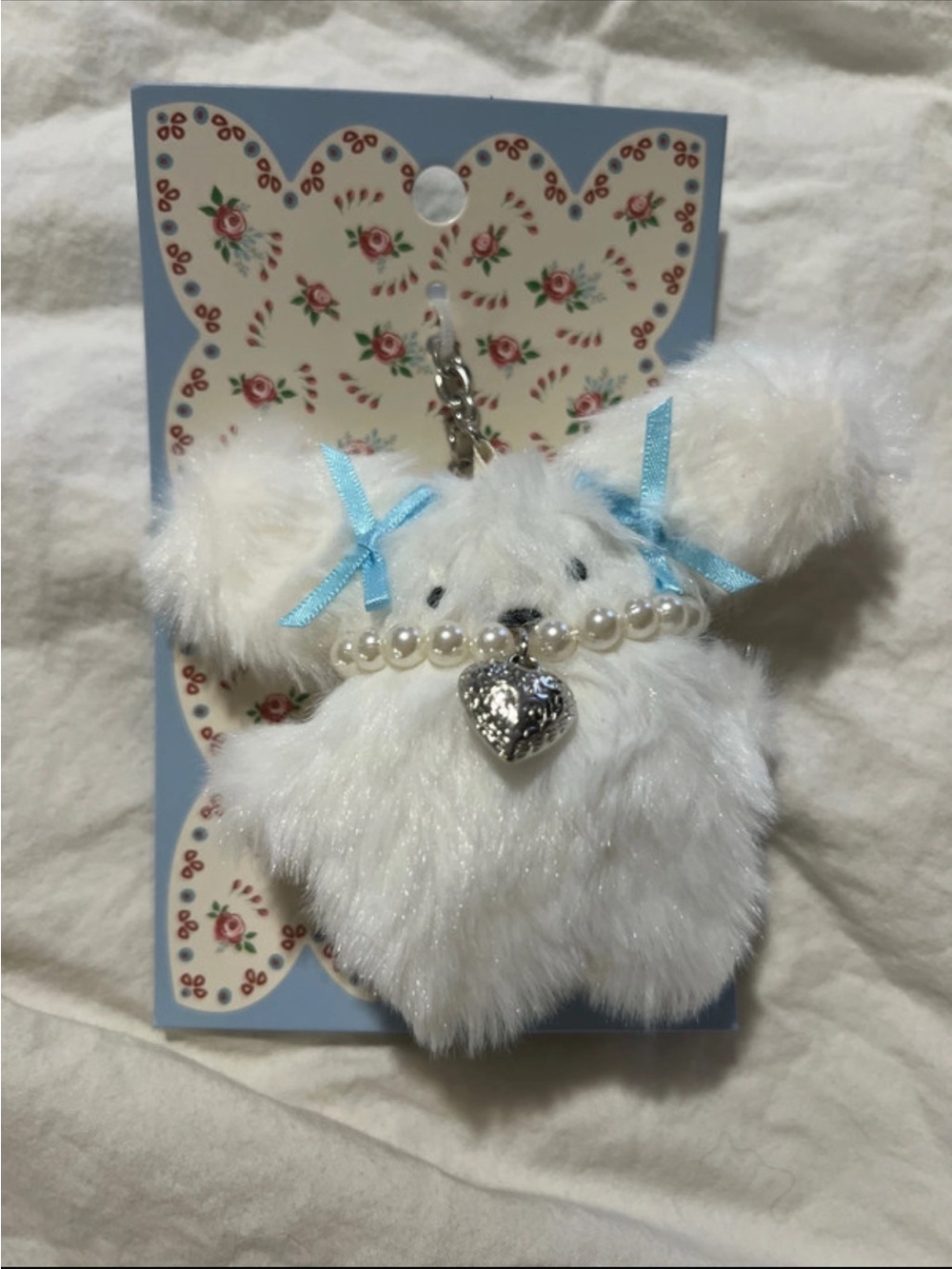 Urban Outfitters Plush White Bunny Keychain with Pearl Heart Bag Charm